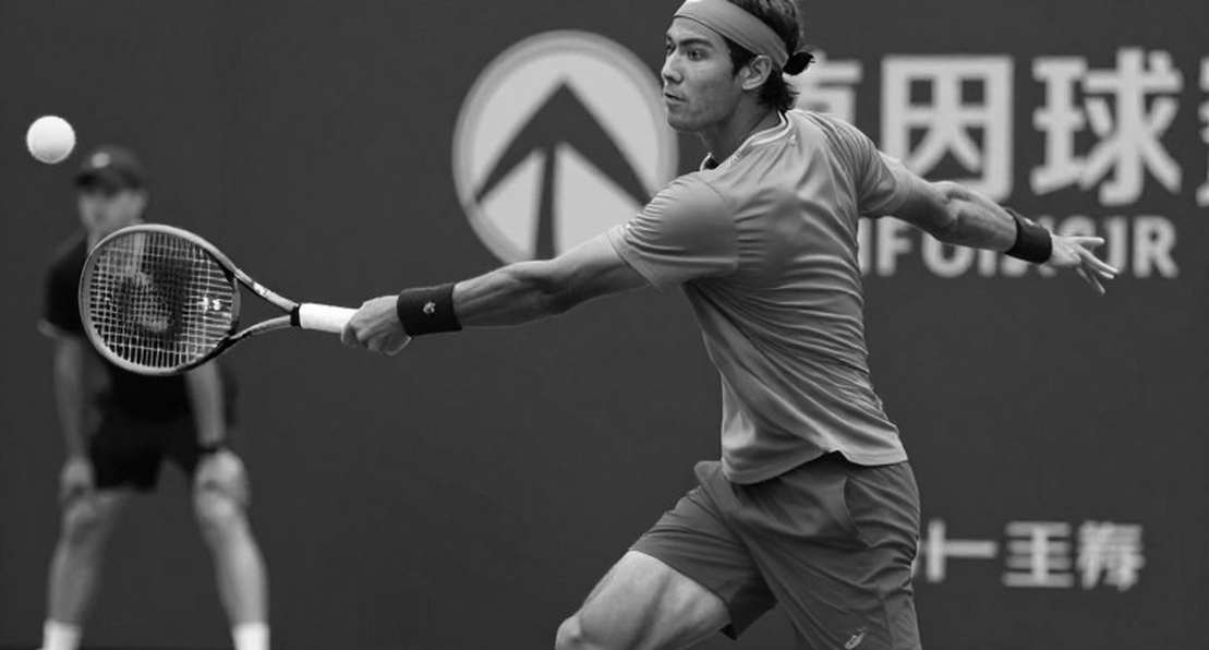 Samsonova phá chuỗi 15 tháng, Kostyuk trả giá cho suất miễn phí ở Guadalajara