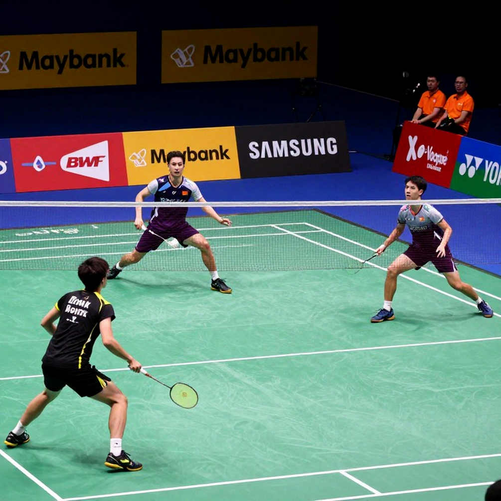 T1 Và Lời Nguyền Worlds: Khi Đám Đông Chờ Phép Màu, Tôi Nhìn Vào Đường Rừng