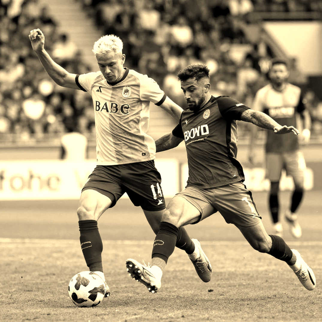 Những sợi dây vô hình của thương vụ Mbappé: Thị trường chuyển nhượng được viết bằng im lặng