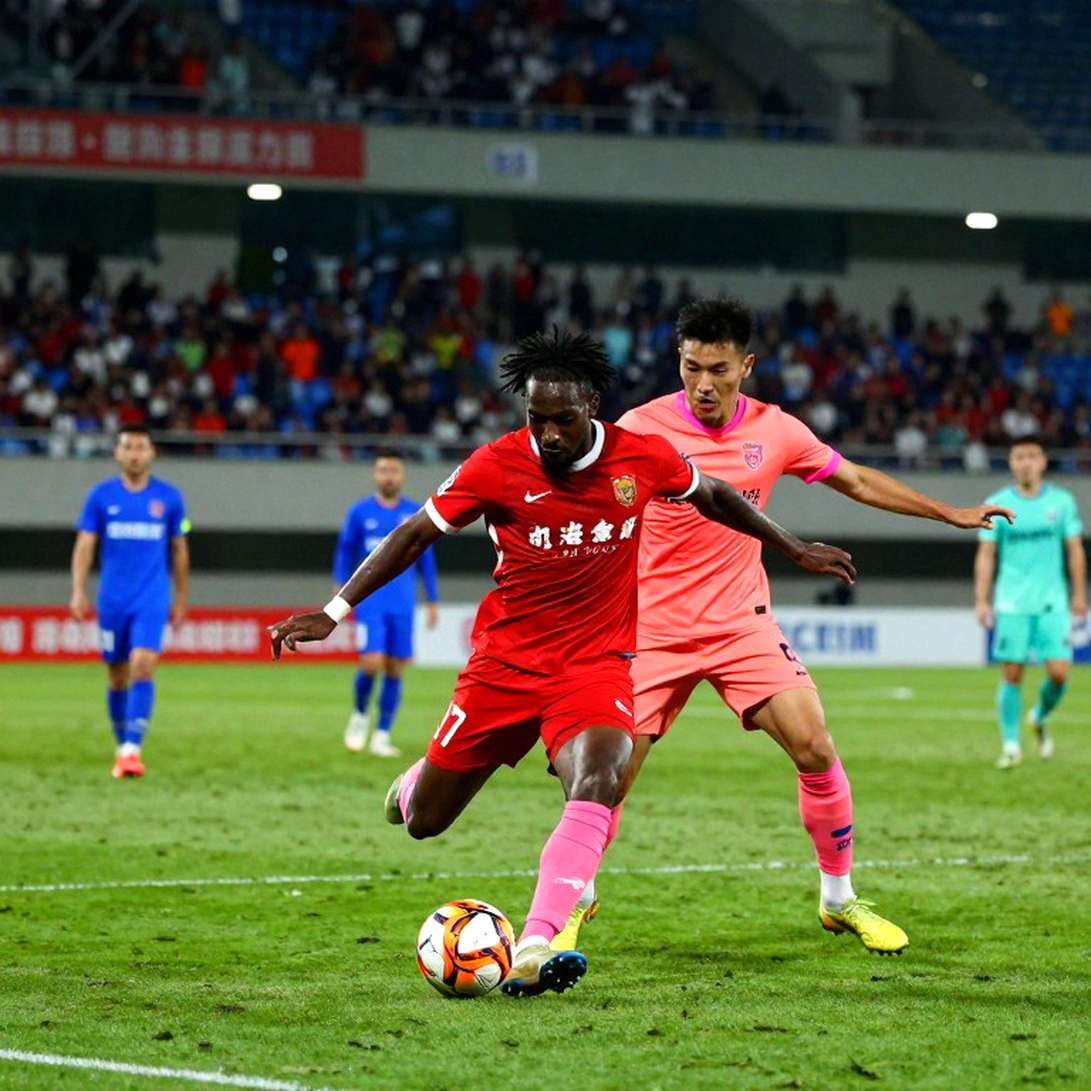 V-League 2026-2027 sau vòng 2: Sông Lam Nghệ An gây bất ngờ và bài toán 14 trận không hòa