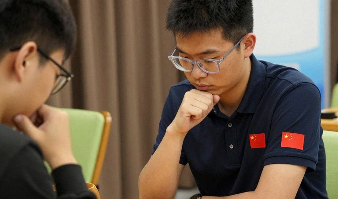 Carlsen trở lại, GCL 2026 phơi bày bài toán lịch thi đấu phi lý