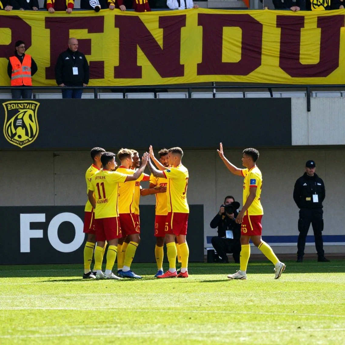 Barcelona 8 trận 36 bàn: Raphinha đá số 9 bất đắc dĩ và vùng dữ liệu chưa ai kiểm chứng
